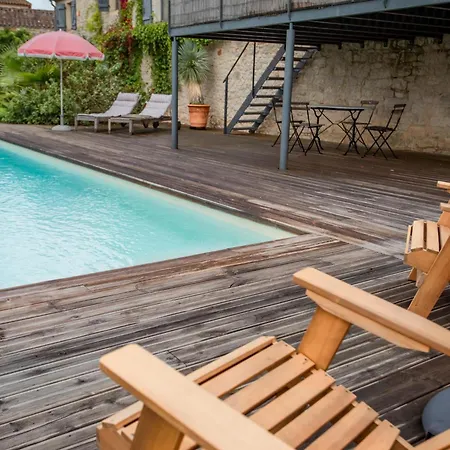 Vakantiehuis Le Pigeonnier Rouge Pescadoires